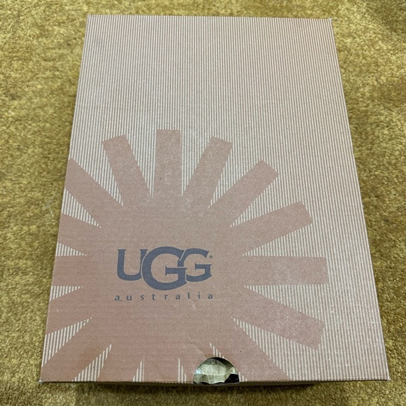 Ugg classic mini boots chestnut - Picture 2 of 5